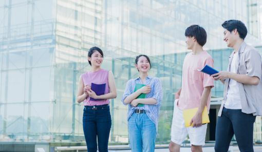 大学生の写真